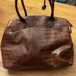 London Fog Reid Croc Embossed Leather Tote. Good used condition